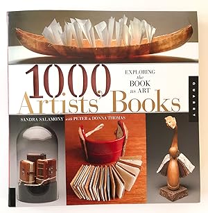 Imagen del vendedor de 1,000 Artists' Books: Exploring the Book as Art a la venta por Whitworth and i - Books