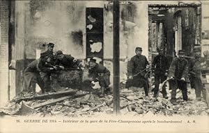 Ansichtskarte / Postkarte Fère Champenoise Marne, Guerre 1914, Interieur de la gare apres le bomb...