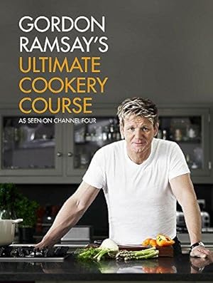 Immagine del venditore per Gordon Ramsay's Ultimate Cookery Course venduto da WeBuyBooks 2