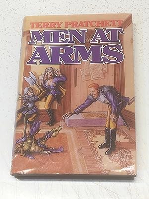 Imagen del vendedor de Men at Arms a la venta por funyettabooks