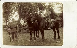 Foto Ansichtskarte / Postkarte Deutsche Soldaten im Kaiserreich, Kanone, Pferd