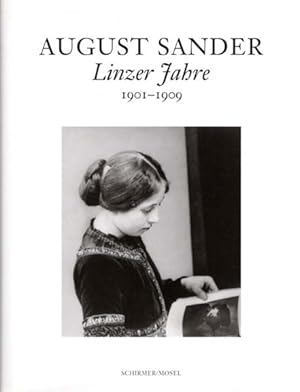 Bild des Verkufers fr August Sander. Linzer Jahre 1901 - 1909. Mit Texten von Gabriele Conrath-Scholl, Martin Hochleitner und Susanne Lange. zum Verkauf von Antiquariat Querido - Frank Hermann