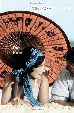 Imagen del vendedor de The Hotel: Elisabeth Bowen (Penguin twentieth-century classics) a la venta por WeBuyBooks