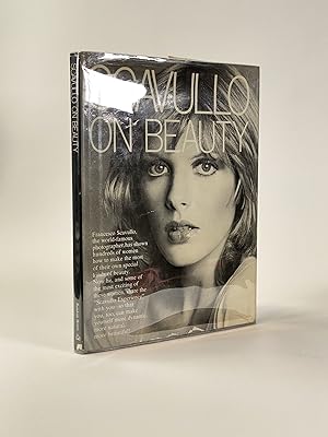 Image du vendeur pour Scavullo on Beauty mis en vente par Riverrun Books & Manuscripts, ABAA