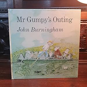Immagine del venditore per Mr Gumpy's Outing venduto da The Petersfield Bookshop, ABA, ILAB