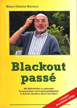 Bild des Verkufers fr Blackout pass. zum Verkauf von TF-Versandhandel - Preise inkl. MwSt.