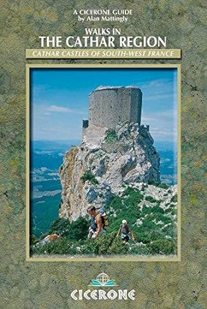 Bild des Verkufers fr Walking in the Cathar Region: Cathar Castles of South-west France (Cicerone International Walking) zum Verkauf von WeBuyBooks