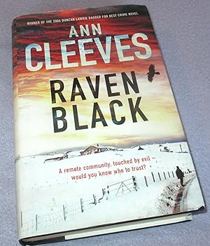 Imagen del vendedor de Raven Black (1st Edition) a la venta por Bramble Books