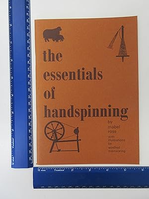 Seller image for Essentials of Handspinning for sale by Coas Books
