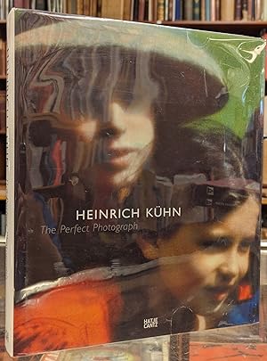 Immagine del venditore per Heinrich Khn: The Perfect Photograph venduto da Moe's Books