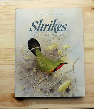 Immagine del venditore per Shrikes of Southern Africa venduto da Calluna Books