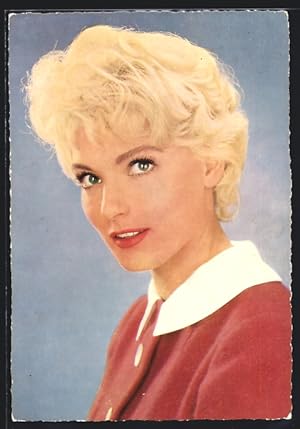 Ansichtskarte Schauspielerin Ann Smyrner in einem roten Oberteil