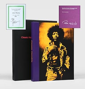 Bild des Verkufers fr Classic Hendrix. Forewords by Noel Redding and Joe Perry. zum Verkauf von Peter Harrington.  ABA/ ILAB.