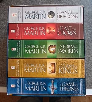Seller image for George R. R. Martin's A Game of Thrones 5-Book Boxed Set (Song of Ice and Fire Series): A Game of Thrones, A Clash of Kings, A Storm of Swords, A Feast for Crows, and A Dance with Dragons for sale by Bcherwelt Wagenstadt