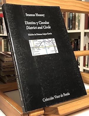 Seller image for DISTRITO Y CIRCULAR District And Circle Edicin Bilingue for sale by La Bodega Literaria