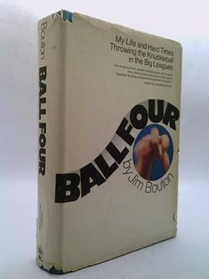 Bild des Verkufers fr Ball Four: My Life and Hard Times Throwing the Knuckleball In the Big Leagues zum Verkauf von ThriftBooksVintage