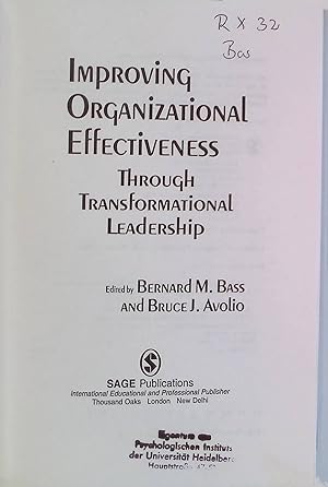 Image du vendeur pour Improving Organizational Effectiveness Through Transformational Leadership mis en vente par books4less (Versandantiquariat Petra Gros GmbH & Co. KG)