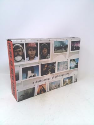 Imagen del vendedor de Here Is New York: A Democracy of Photographs a la venta por ThriftBooksVintage