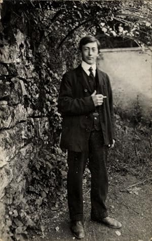 Foto Ansichtskarte / Postkarte Sainte Croix aux Mines Elsass Haut Rhin, Mann mit Zigarette, Portrait