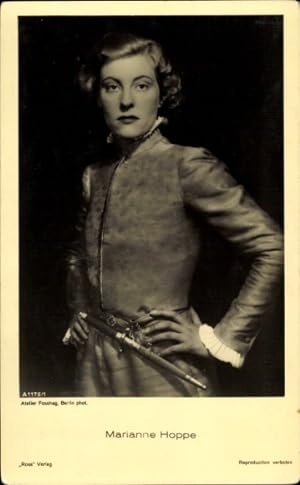 Ansichtskarte / Postkarte Schauspielerin Marianne Hoppe, Portrait, Kostüm, Ross Verlag 1175/1