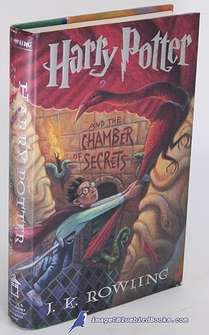 Harry Potter and the Chamber of Secrets (Second volume in the Harry Potter series)