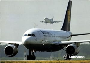 Ansichtskarte / Postkarte Deutsches Passagierflugzeug, Lufthansa Airbus A310-200