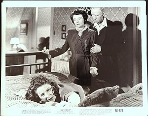 Imagen del vendedor de Outrage 8 X 10 Still 1950 Mala Powers crying on bed! a la venta por AcornBooksNH