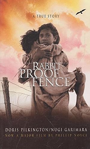 Bild des Verkufers fr Follow the Rabbit-Proof Fence zum Verkauf von NEPO UG