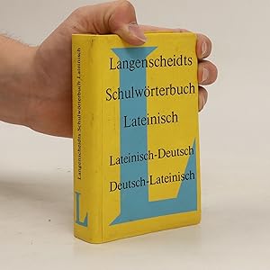 Seller image for Langenscheidts Schulwo?rterbuch Lateinisch for sale by Bookbot