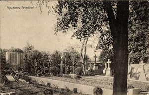Ansichtskarte / Postkarte Vouziers Ardennes, Friedhof