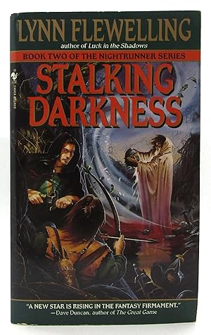 Immagine del venditore per Stalking Darkness- #2 Nightrunner venduto da Book Nook