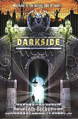 Imagen del vendedor de Darkside NE: 1 a la venta por WeBuyBooks 2