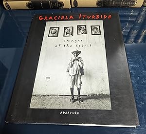 Image du vendeur pour Graciela Iturbide Images of the Spirit mis en vente par Kelly Powell Books - Oregon Coast