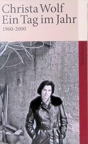 Bild des Verkufers fr Ein Tag im Jahr : 1960 - 2000. (Suhrkamp Taschenbuch ; 4007) zum Verkauf von books4less (Versandantiquariat Petra Gros GmbH & Co. KG)