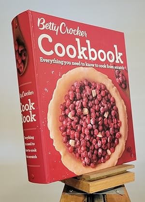 Betty Crocker Cookbook, 12th Edition: Everything You Need to Know to Cook from Scratch (Betty Cro...