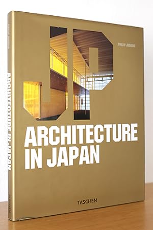 Bild des Verkufers fr Architecture in Japan zum Verkauf von AMSELBEIN - Antiquariat und Neubuch