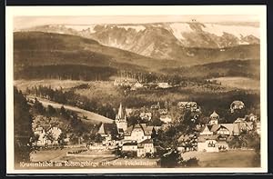Ansichtskarte Krummhübel /Riesengebirge, Totalansicht mit den Teichrändern