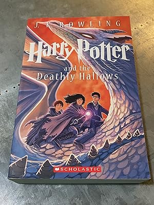 Seller image for Harry Potter and the Deathly Hallows (Book 7) for sale by PAPPINFUSS Books