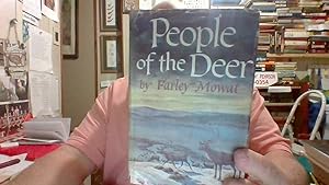 Seller image for PEOPLE OF THE DEER for sale by Smokey