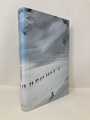 Bild des Verkufers fr Life and Death on Mt. Everest zum Verkauf von Southampton Books