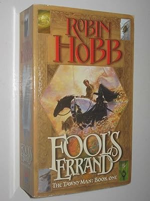 Imagen del vendedor de Fool's Errand - The Tawny Man Series #1 a la venta por Manyhills Books