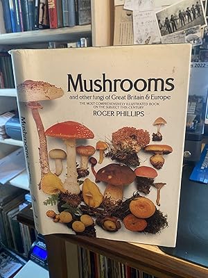 Image du vendeur pour Mushrooms and Other Fungi of Great Britain and Europe mis en vente par Dreadnought Books