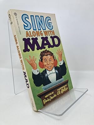 Bild des Verkufers fr Sing Along with Mad zum Verkauf von Southampton Books