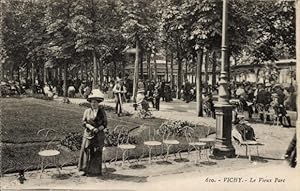 Ansichtskarte / Postkarte Vichy Allier, alter Park