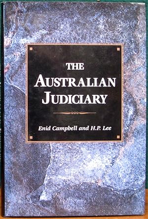 Imagen del vendedor de THE AUSTRALIAN JUDICIARY. a la venta por The Antique Bookshop & Curios (ANZAAB)
