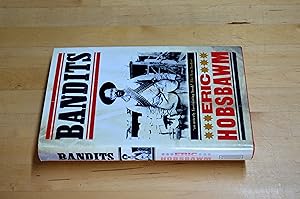 Image du vendeur pour Bandits mis en vente par HALCYON BOOKS