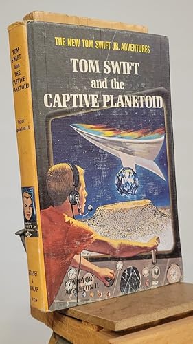 Imagen del vendedor de Tom Swift and the Captive Planetoid - the NEW Swift Jr. Adventures a la venta por Henniker Book Farm and Gifts
