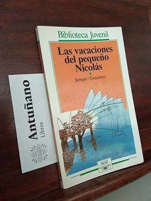 Imagen del vendedor de Las vacaciones del pequeo Nicols a la venta por Libros Antuano