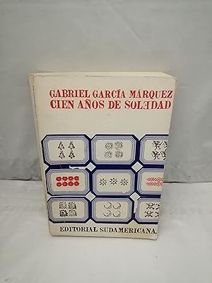 Imagen del vendedor de Cien Aos de Soledad (Primera edicin espaola) a la venta por Libros Angulo