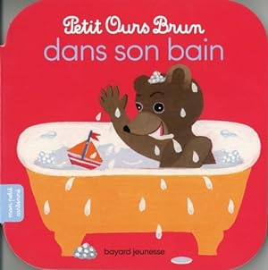 Petit ours brun dans son bain - Marie Aubinais